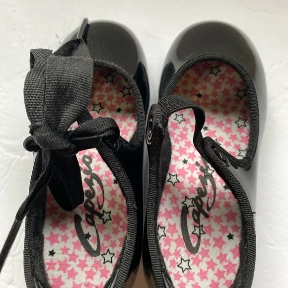 CAPEZIO JR. TYETTE TAP SHOES Size 7 - Picture 9 of 11